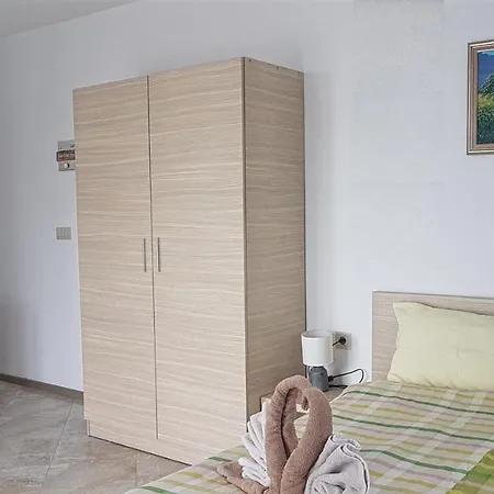 Odesos 게스트하우스 소조폴