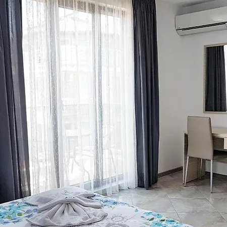 בית הארחה Odesos